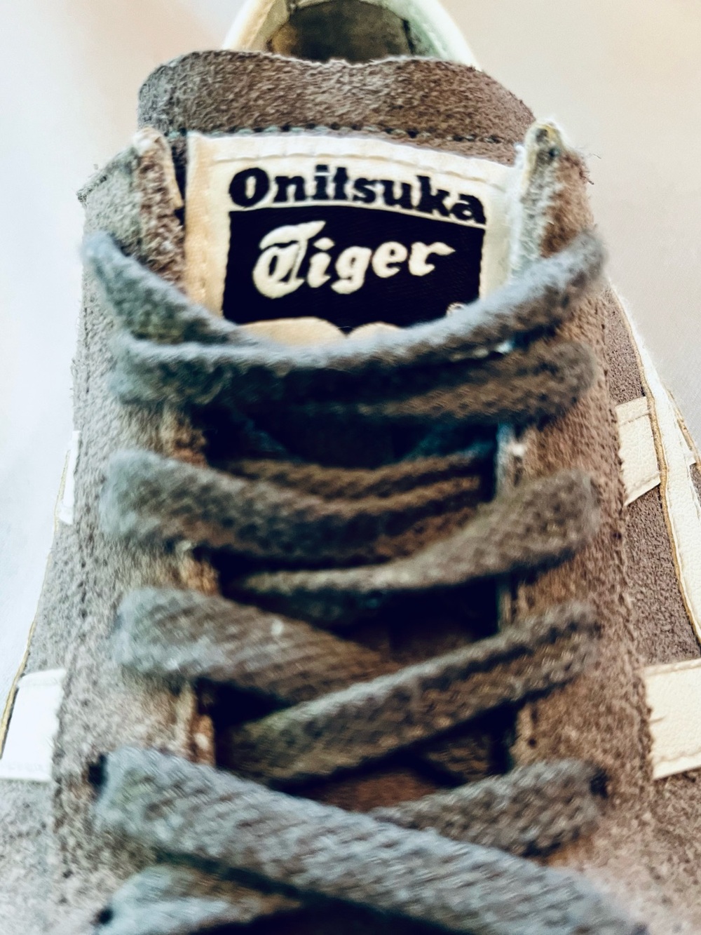 Onitsuka Tiger Mexico 66 Vulc SU in Charcoal/White in Women’s 8.5 - Picture 3 of 9